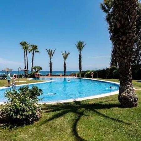 Beachfront -don Juan Manilva Apartment Estepona