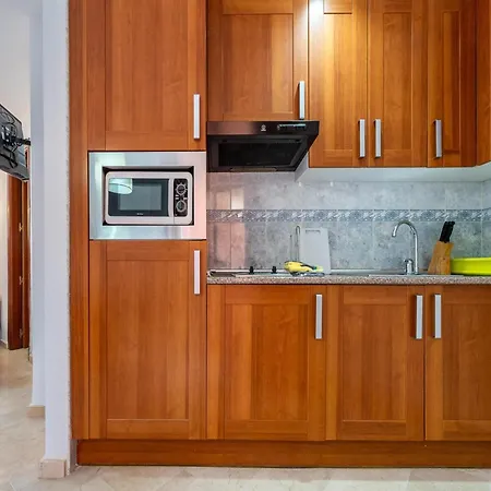 Beachfront -don Juan Manilva