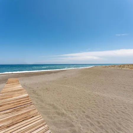 Beachfront -don Juan Manilva Appartement *