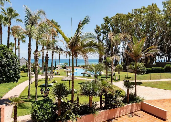 Beachfront -don Juan Manilva Apartment